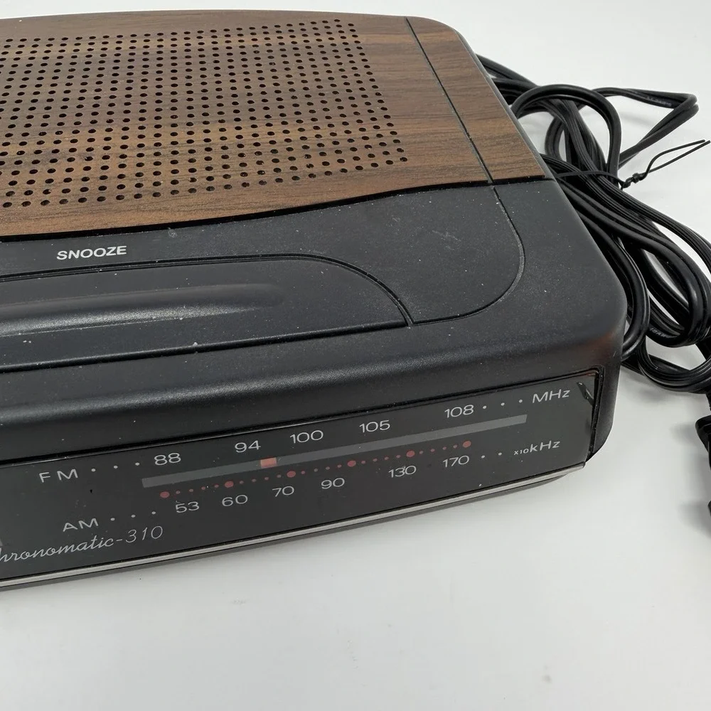 Radio Shack solid working